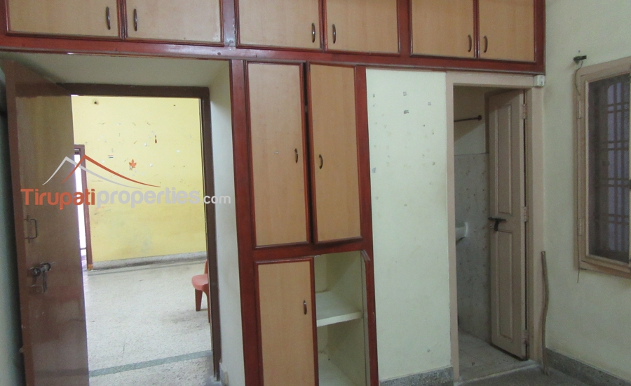 33 Anks G + 1 West Facing #Old #Resale #Independent #HouseforSale in Prashanthi Nagar, #Tirupati